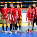 09.12.2021. Granollers, Hiszpania. Zawodniczki reprezentacji Polski po przegranym meczu grupy I mistrzostw świata piłkarek ręcznych z Francją / PAP/Marcin Bielecki