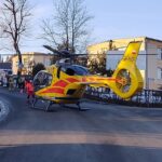 15.12.2021. Grybów. Maszyna wciągnęła pracownika / Ochotnicza Straż Pożarna Siołkowa