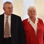 02.12.2021. Końskie. 19 par odebrało prezydencki Medal za Długoletnie Pożycie Małżeńskie. Na zdjęciu: Marian i Leokadia Bartosikowie / Magdalena Galas-Klusek / Radio Kielce