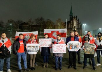 Białorusini demonstrowali w Szczecinie. "Chcemy takiej wolności, jak dziś w Polsce" / Robert Stachnik / Radio Szczecin