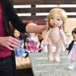 26.12.2021. Stąporków. Lalki Weroniki Buczek / Magdalena Galas-Klusek / Radio Kielce