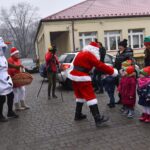 06.12.2021. Końskie. Wizyta Świętego Mikołaja w Przedszkolu numer 2 / Magdalena Galas-Klusek / Radio Kielce