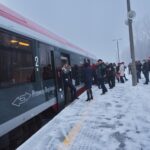 12.12.2021. Końskie. Wycieczka pociągiem do Tomaszowa Mazowieckiego organizowana przez konecki oddział PTTK / Magdalena Galas-Klusek / Radio Kielce