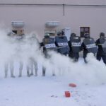 13.12.2021. Kielce. Inscenizacja stanu wojennego w Ośrodku Myśli Patriotycznej i Obywatelskiej / Piotr Kwaśniewski / Radio Kielce