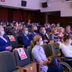 18.12.2021. Kielce. Pastorałka „Chwała Rodzinie Świętej” wystawiona przez osoby niepełnosprawne z Zespołu Inscenizacji Tanecznej „Uśmiech” / Marcin Marszałek / Radio Kielce