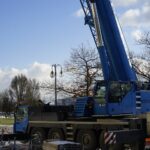 21.12.2021. Kielce. Dźwig przy Politechnice Świętokrzyskiej / Sebastian Kalwat / Radio Kielce