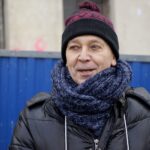 22.12.2021. Kielce. Świąteczny happening Teatru Lalki i Aktora „Kubuś”. Na zdjęciu:  Piotr Bogusław Jędrzejczak - dyrektor Teatru Lalki i Aktora „Kubuś” / Piotr Kwaśniewski / Radio Kielce
