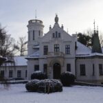 28.12.2021. Oblęgorek. Pałacyk Henryka Sienkiewicza / Jarosław Kubalski / Radio Kielce