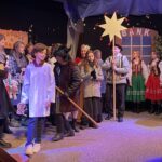 04.12.2021. Kałków. „Opowieść wigilijna” w wykonaniu Teatru Dramatycznego im. ks. infułata Czesława Wali / Anna Głąb / Radio Kielce