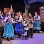 04.12.2021. Kałków. „Opowieść wigilijna” w wykonaniu Teatru Dramatycznego im. ks. infułata Czesława Wali / Anna Głąb / Radio Kielce