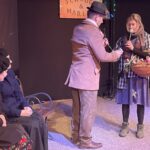 04.12.2021. Kałków. „Opowieść wigilijna” w wykonaniu Teatru Dramatycznego im. ks. infułata Czesława Wali / Anna Głąb / Radio Kielce