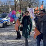 03.12.2021. Kielce. Korowód wolontariuszy / Iwona Murawska / Radio Kielce