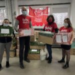 12.12.2021. Sandomierz. Finał „Szlachetnej Paczki”. Na zdjęciu wolontariusze (od lewej): Weronika Zboch, Grzegorz Socha, Anna Augustyńska-Biłyk, Wiktoria Kępa - liderka / Grażyna Szlęzak-Wójcik / Radio Kielce