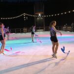 05.12.2021. Busko-Zdrój. Otwarcie lodowiska wewnątrz tężni solankowej / Marta Gajda-Kruk / Radio Kielce