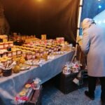 15.12.2021. Busko-Zdrój. Kiermasz świąteczny / Marta Gajda-Kruk / Radio Kielce