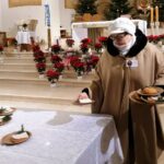 23.12.2021. Busko-Zdrój. Przedwigilijna Msza Święta w kościele św. Brata Alberta / Marta Gajda-Kruk / Radio Kielce