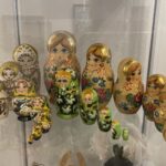 17.12.2021. Staszów. Wystawa zbiorów prywatnych kolekcjonerów / Grażyna Szlęzak-Wójcik / Radio Kielce