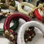 16.12.2021. Sandomierz. Stroiki świąteczne uczniów i nauczycieli Szkół Centrum Kształcenia Rolniczego w Sandomierzu / Grażyna Szlęzak-Wójcik / Radio Kielce