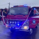 18.12.2021. Koprzywnica. Przekazanie nowego wozu strażackiego / Grażyna Szlęzak-Wójcik / Radio Kielce