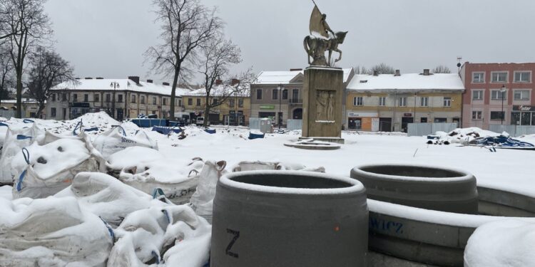 Końskie. Rynek / Magdalena Galas-Klusek / Radio Kielce