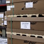 28.12.2021. Kielce. Przekazanie sprzętu do walki z COVID-19 dla Szpitala Powiatowego w Ostrowcu Świętokrzyskim / Jarosław Kubalski / Radio Kielce