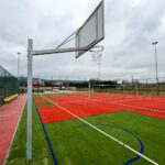 19.12.2021. Porąbki. Wielofunkcyjne boisko / Jarosław Kubalski / Radio Kielce