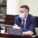 Na zdjęciu: radny Kamil Suchański / Jarosław Kubalski / Radio Kielce