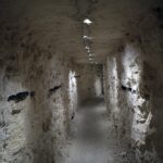 13.11.2021. Sudół. Muzeum Archeologiczne i Rezerwat „Krzemionki”. Podziemna trasa turystyczna / Robert Felczak / Radio Kielce