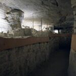 13.11.2021. Sudół. Muzeum Archeologiczne i Rezerwat „Krzemionki”. Podziemna trasa turystyczna / Robert Felczak / Radio Kielce