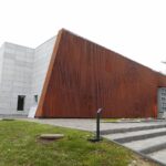 16.12.2021. Nowa Słupia. Otwarcie Muzeum Starożytnego Hutnictwa Świętokrzyskiego / Wiktor Taszłow / Radio Kielce