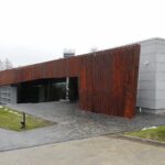 16.12.2021. Nowa Słupia. Otwarcie Muzeum Starożytnego Hutnictwa Świętokrzyskiego / Wiktor Taszłow / Radio Kielce