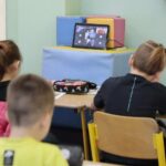 20.12.2021. Kielce. Nauka w SP nr 25 / Wiktor Taszłow / Radio Kielce