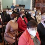 23.12.2021. Kielce. Podpisanie umów na powstanie lub dofinansowanie już istniejących świetlic środowiskowych / Wiktor Taszłow / Radio Kielce