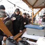 23.12.2021. Kielce. Wigilia na Rynku / Wiktor Taszłow / Radio Kielce