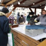 23.12.2021. Kielce. Wigilia na Rynku / Wiktor Taszłow / Radio Kielce