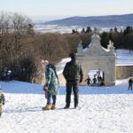 26.12.2021. Święty Krzyż. Turyści na Świętym Krzyżu / Wiktor Taszłow / Radio Kielce