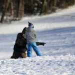 26.12.2021. Święty Krzyż. Turyści na Świętym Krzyżu / Wiktor Taszłow / Radio Kielce