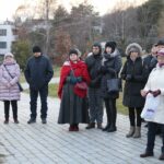 04.12.2021. Kielce. Odsłonięcie pomnika Hilarego Mali w Ogrodzie Botanicznym / Wiktor Taszłow / Radio Kielce