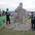 04.12.2021. Kielce. Odsłonięcie pomnika Hilarego Mali w Ogrodzie Botanicznym / Wiktor Taszłow / Radio Kielce