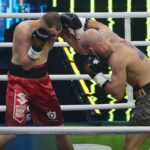 04.12.2021. Kielce. Suzuki Boxing Night X. Walka wieczoru: Michał Łoniewski - Daniel Adamiec (w czerwonych spodenkach) / Wiktor Taszłow / Radio Kielce