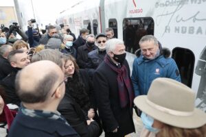 13.12.2021. Końskie. Wizyta wiceministra infrastruktury Grzegorza Witkowskiego / Wiktor Taszłow / Radio Kielce