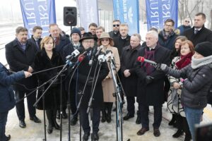 13.12.2021. Końskie. Wizyta wiceministra infrastruktury Grzegorza Witkowskiego / Wiktor Taszłow / Radio Kielce