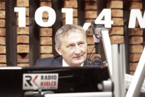 17.12.2021. Radio Kielce. Finał przedświątecznej akcji "Choinka pod choinkę" / Jarosław Kubalski / Radio Kielce