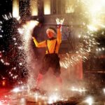 19.12.2021 Kielce Zakończenie jarmarku bożonarodzeniowego. Teatr Ognia Los Fuegos / Jarosław Kubalski / Radio Kielce