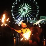 19.12.2021 Kielce Zakończenie jarmarku bożonarodzeniowego. Teatr Ognia Los Fuegos / Jarosław Kubalski / Radio Kielce