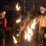 19.12.2021 Kielce Zakończenie jarmarku bożonarodzeniowego. Teatr Ognia Los Fuegos / Jarosław Kubalski / Radio Kielce