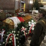 22.12.2021 Kielce. Kościół pw św. Wojciecha. Pogrzeb żołnierza AK majora Zbigniewa Mielczarka i jego syna Zbigniewa / Jarosław Kubalski / Radio Kielce