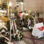 22.12.2021 Kielce. Kościół pw św. Wojciecha. Pogrzeb żołnierza AK majora Zbigniewa Mielczarka i jego syna Zbigniewa / Jarosław Kubalski / Radio Kielce