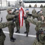 11.12.2021 Kielce. Centrum Przygotowań Do Misji Zagranicznych. Przysięga elewów / Jarosław Kubalski / Radio Kielce