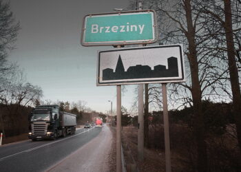 27.02.2017 Brzeziny. Radkowice. Droga wojewódzka nr 763. / Jarosław Kubalski / Radio Kielce